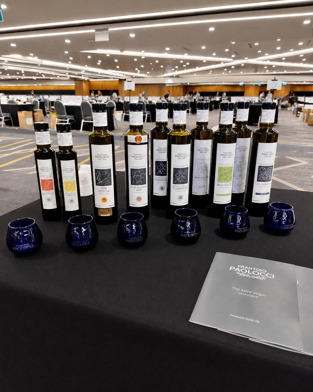 Oli extravergine di oliva Frantoio Paolocci presentati durante una degustazione internazionale